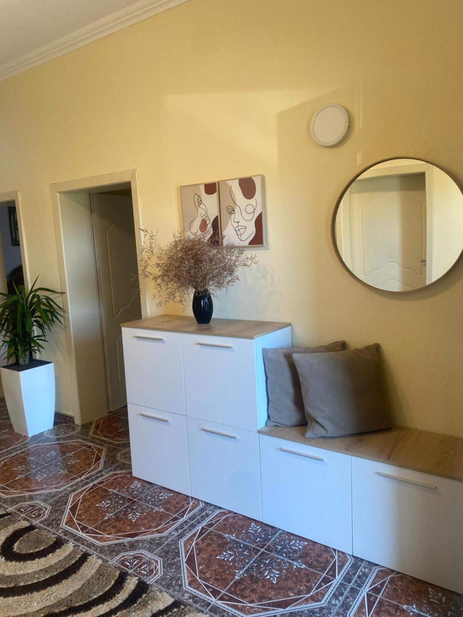 The Hideaway Guesthouse Bahçallëk المظهر الخارجي الصورة