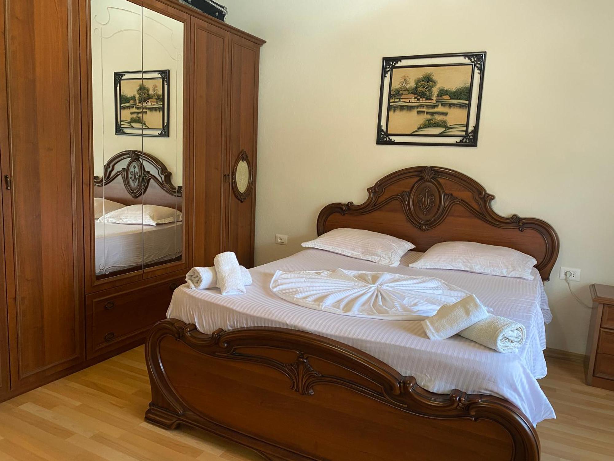 The Hideaway Guesthouse Bahçallëk المظهر الخارجي الصورة