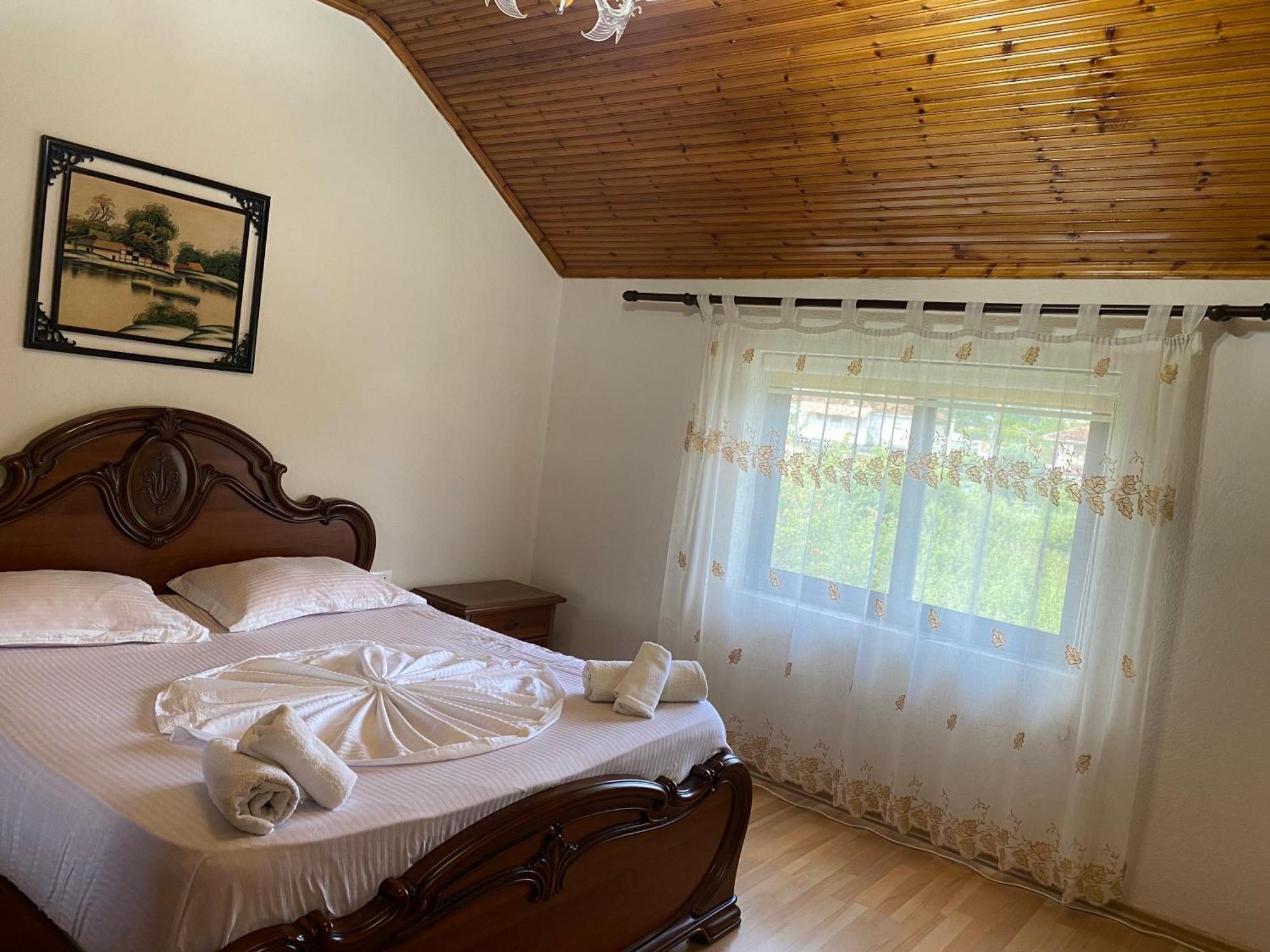 The Hideaway Guesthouse Bahçallëk المظهر الخارجي الصورة